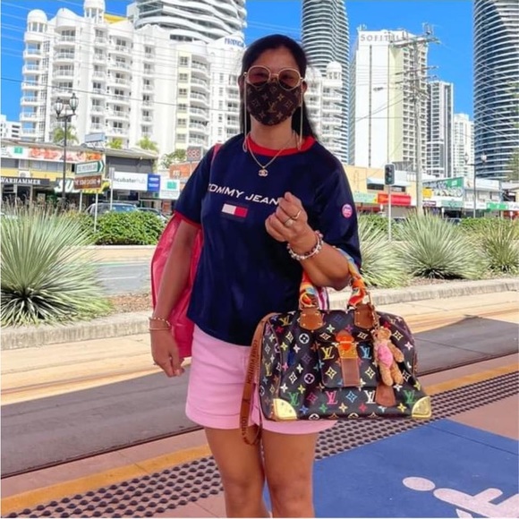 Meet your Posher, Shirly - Picture 4 of 4